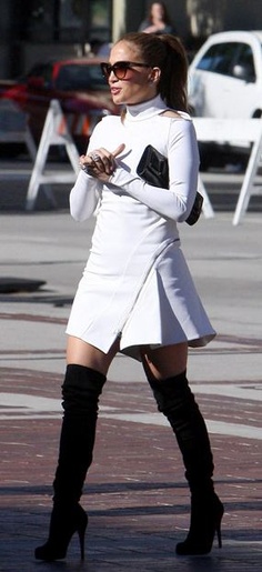 Jennifer Lopez fashion style