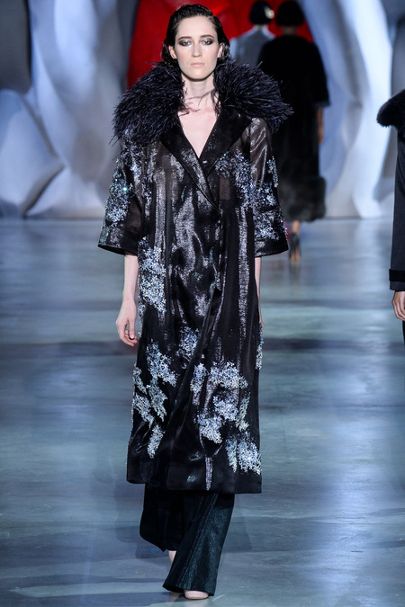 Ulyana- Sergeenko-Fall -2014 -Couture