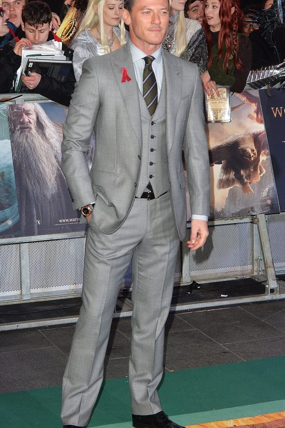 Luke Evans  in Gieves & Hawkes – The Hobbit: The Battle of the Five Armies’ Premiere