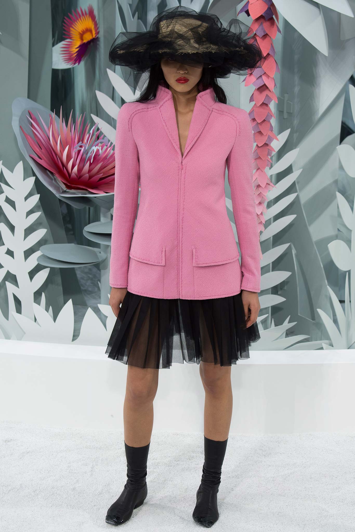 chanel-haute-couture-spring-2015-runway-show