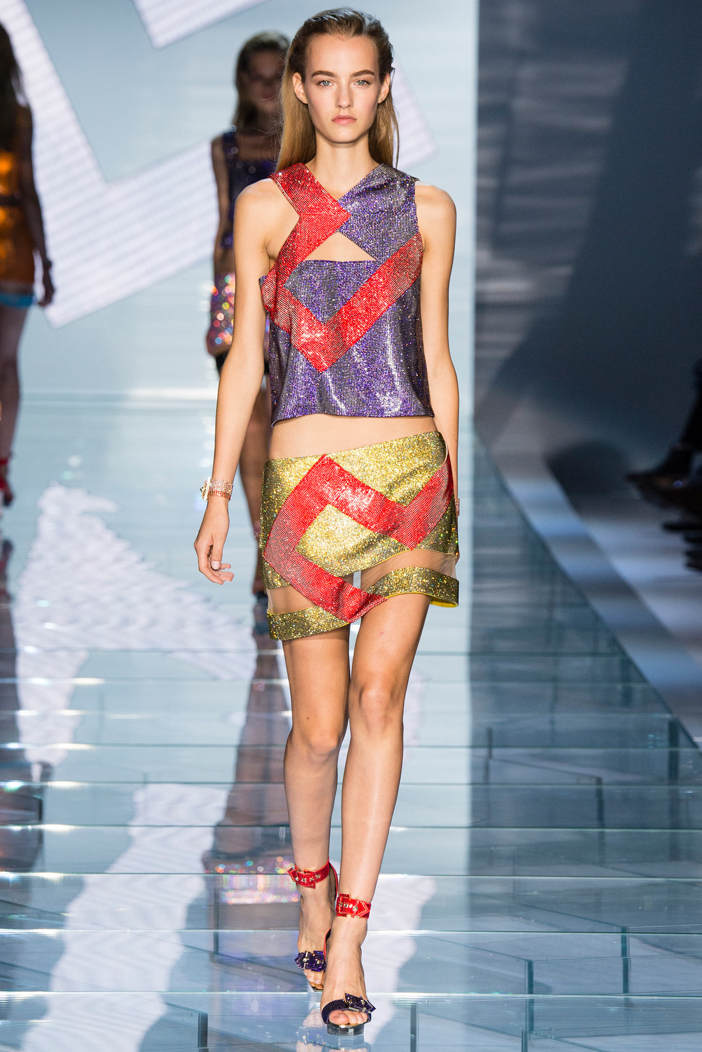 Versace Spring 2015 Ready to Wear - Fashionsizzle