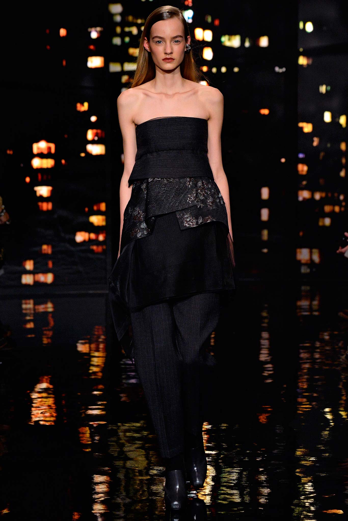 Donna Karan Fall 2015 Ready to Wear - Fashionsizzle