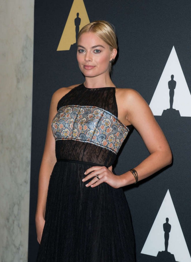 Margot-Robbie--Academy-Of-Motion-Picture-Arts-Awards-Ceremony-