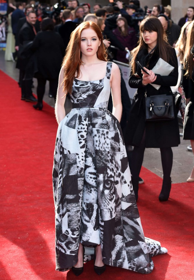 ellie-bamber-in-Giles- at-the- 2015-Jameson-empire-awards-2015-in-london