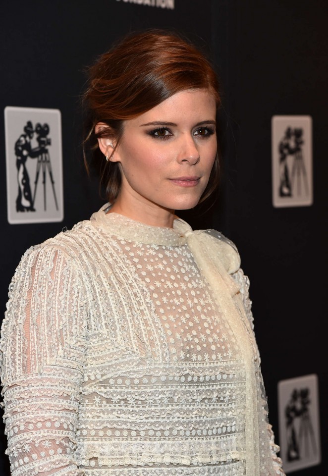  kate-mara-in-valentino-2015-will-rogers-pioneer-of-the-year-dinner