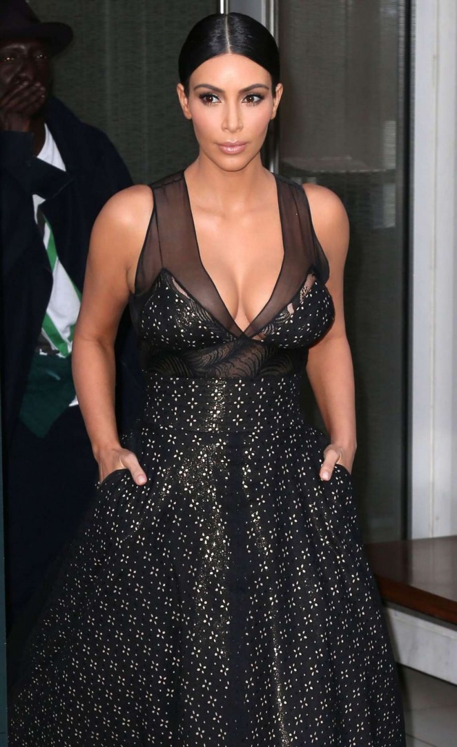 kim-kardashian-in-sophie-theallet-2015-time-100-gala