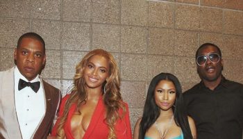 Jay-Z-and-Beyonce-with-Nicki-Minaj-and-Meek-Mill-at-Maywaether-Pacquiao-Fight-2