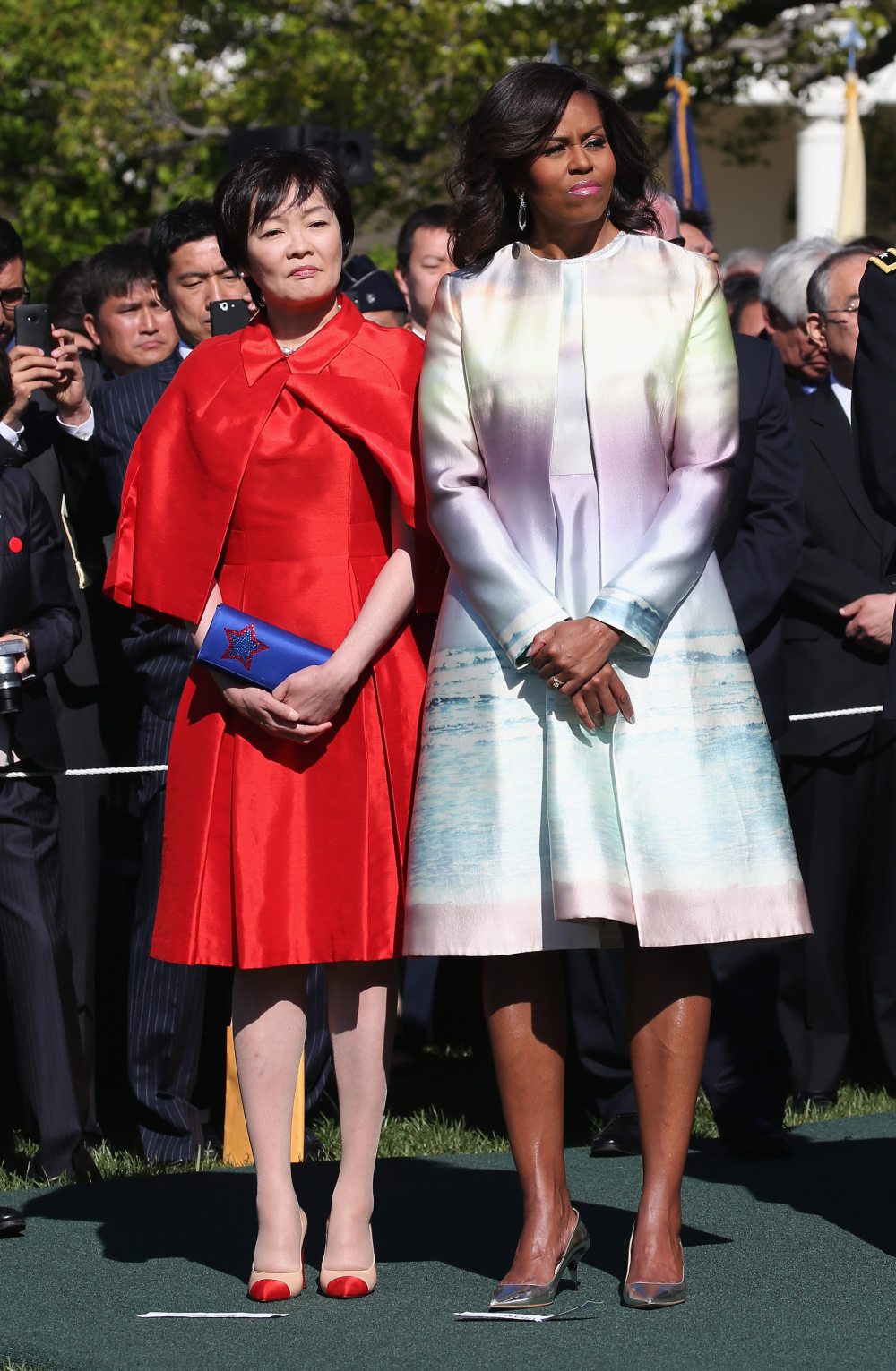  Michelle-Obama-in-Monique-Lhuillier-at-the-White-House Arrival-Ceremony