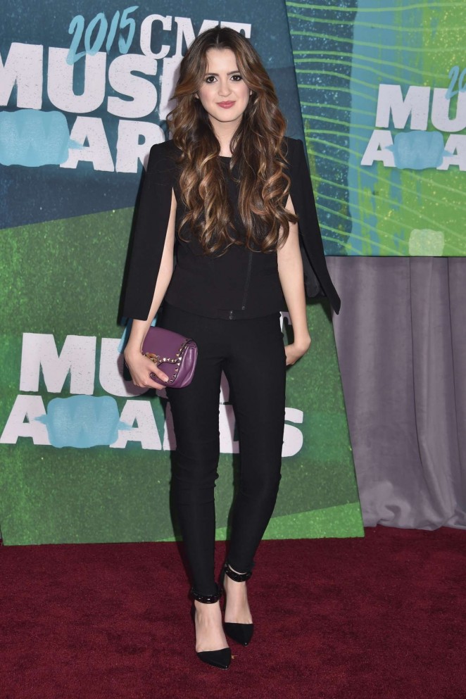 Laura-Marano--2015-CMT-Music-Awards-