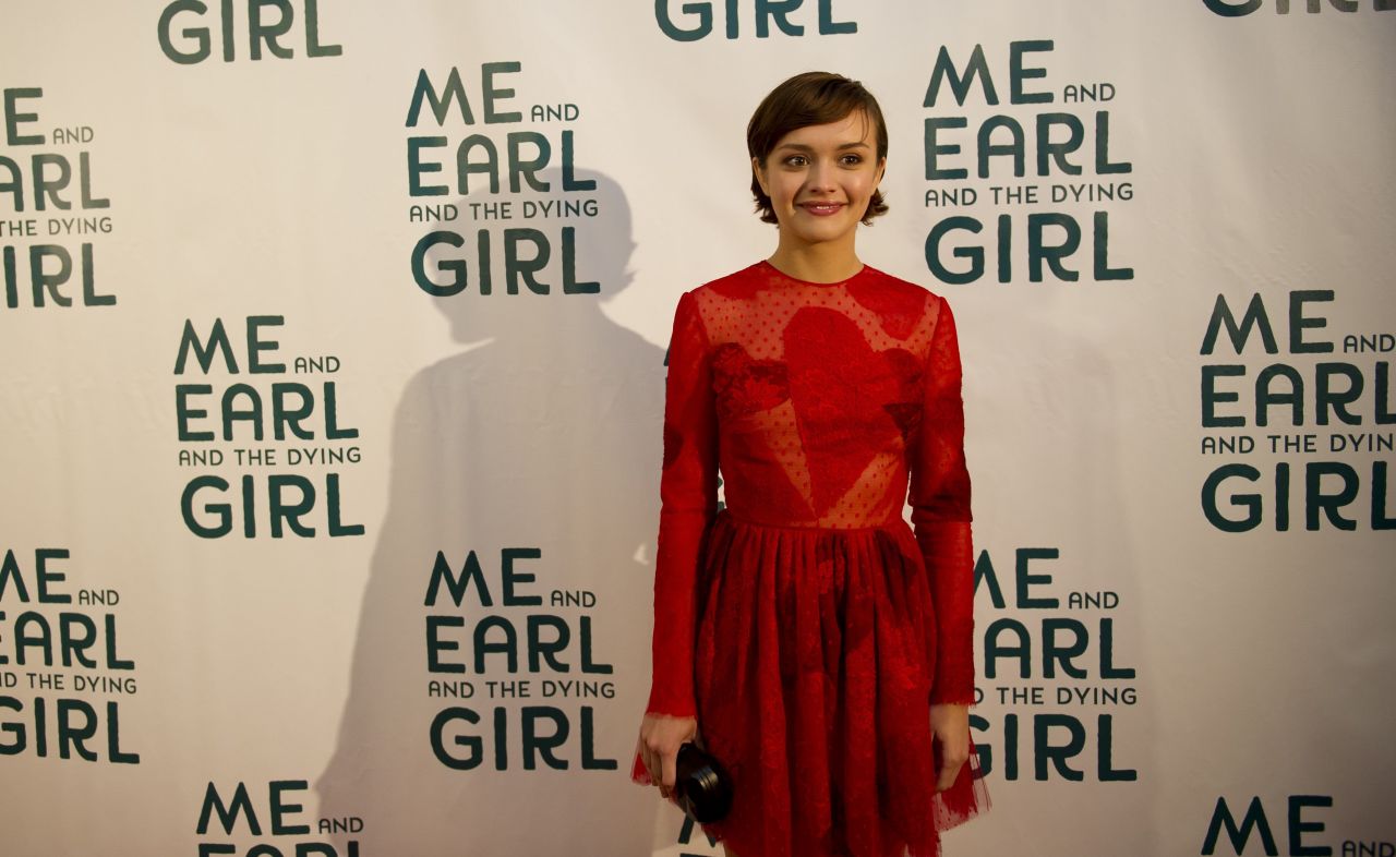 olivia-cooke-me-and-earl-and-the-dying-girl-premiere-in-pittsburgh_4