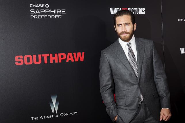 jake-gyllenhaal-in-tom-ford-southpaw-new-york-premiere