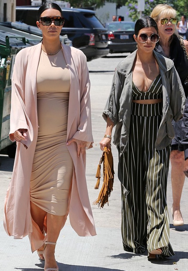 -Kourtney-Kardashians-LA-Family-Outing-Just-Enaj-ESQ-Striped-Black-Bralette-and-Wide-Legged-Pants