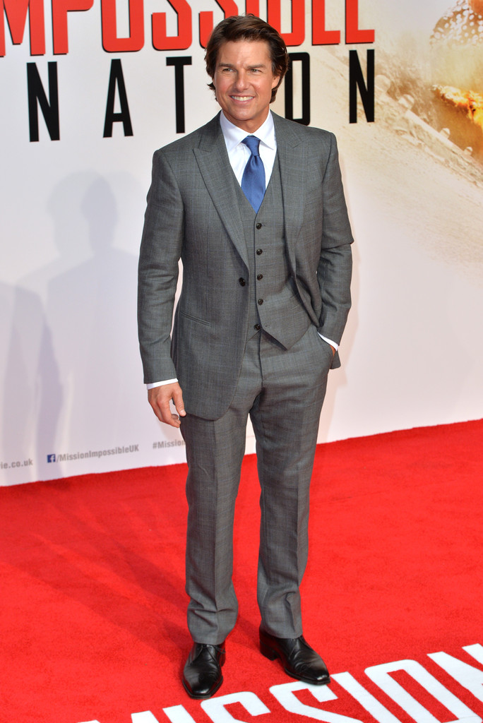 Tom-Cruise-Mission-Impossible-Rogue-Nation-London-Screening-Three-Piece-Suit-2015-
