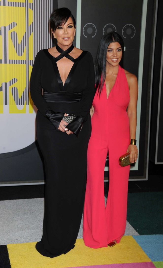 Kourtney-Kardashian--2015-MTV-Video-Music-Awards--