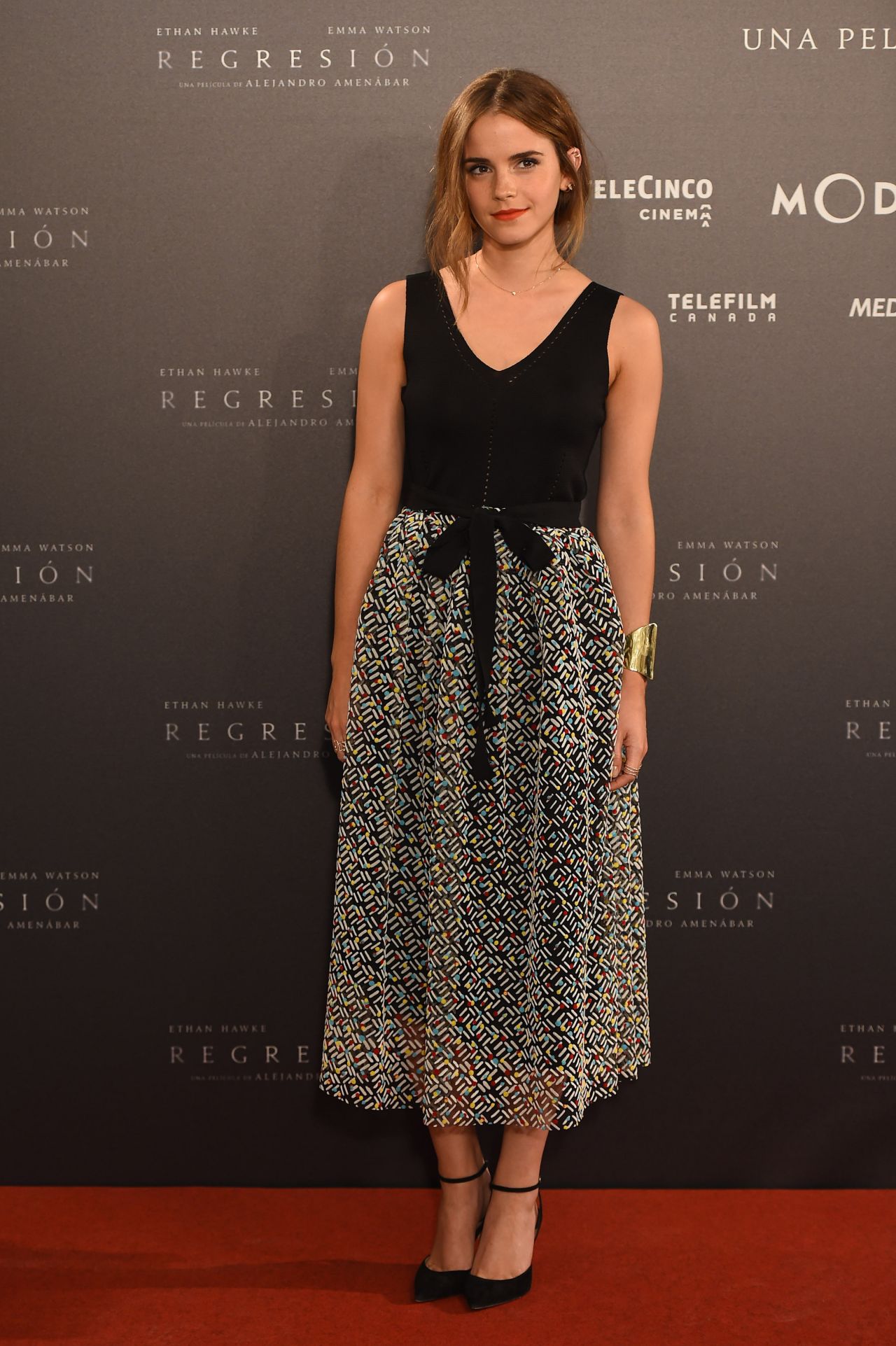 /emma-watson-in-christopher-kane-regression-madrid-photocall