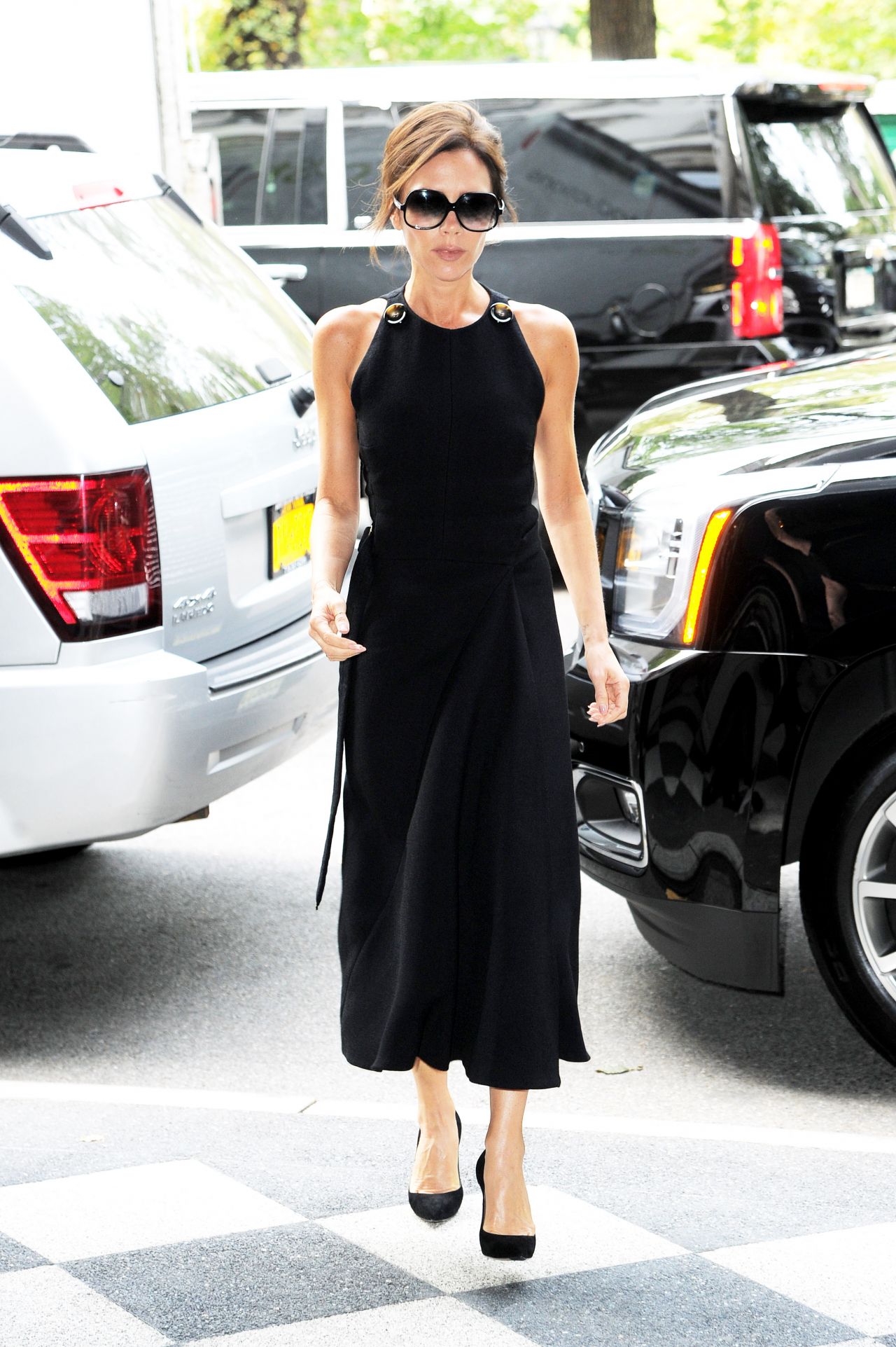 victoria-beckham-out-in-new-york-city-september-2015_1