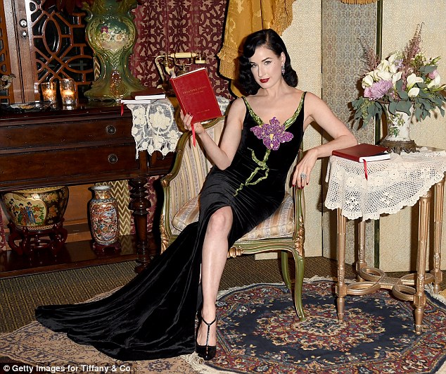 dita-von-teese-in-alexis-mabille-at-a-tiffany-co-celebration