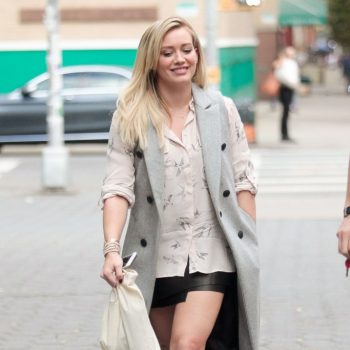 hilary-duff-younger-set-in-nyc-october-2015_2-683×1024