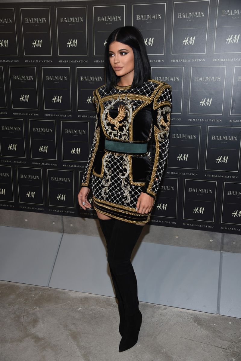 kylie-jenner-balmain-x-h-m-collection-launch-in-new-york-city_5
