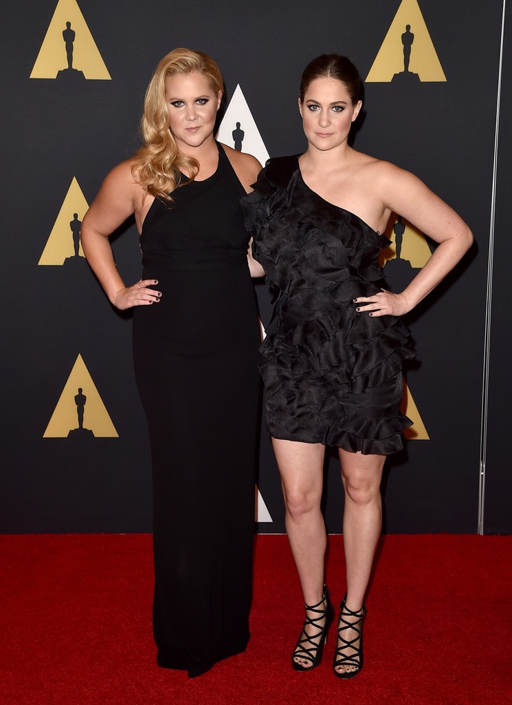 Academy-Motion-Picture-Arts-Sciences-7th-Annual-amy-schumer-kimberly-schumer