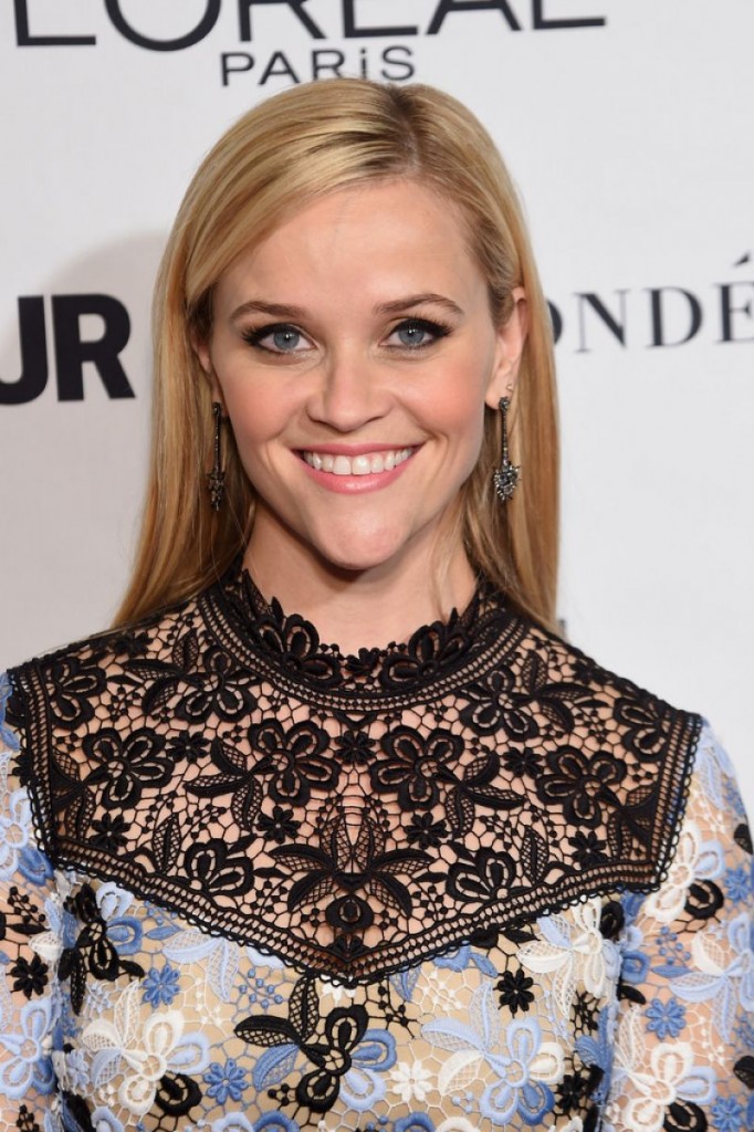 reese-witherspoon-2015-glamour-women-of-the-year-awards-in-nyc_8