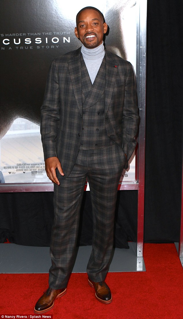 will-smith-wears-bespoke-suit-concussion-new-york-premiere