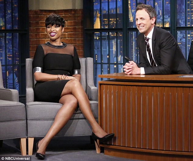 jennifer-hudson-in-mugler-visiting-the-late-night-with-seth-meyers-show