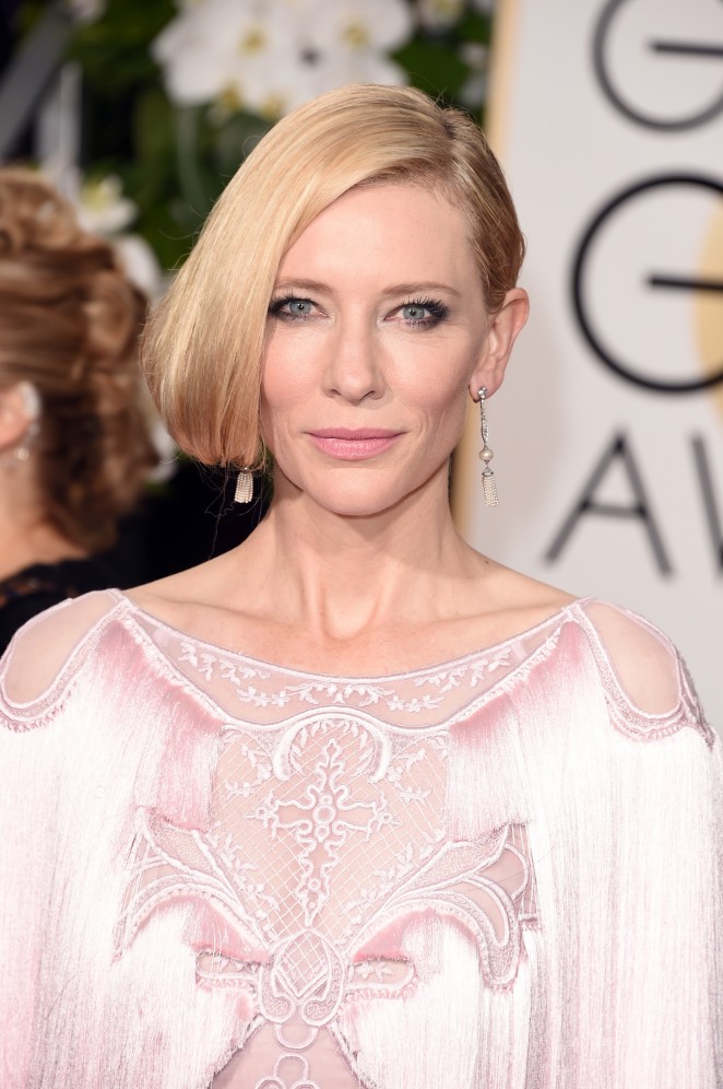 cate-blanchett-in-givenchy-at-the-2016-annual-golden-globe-awards