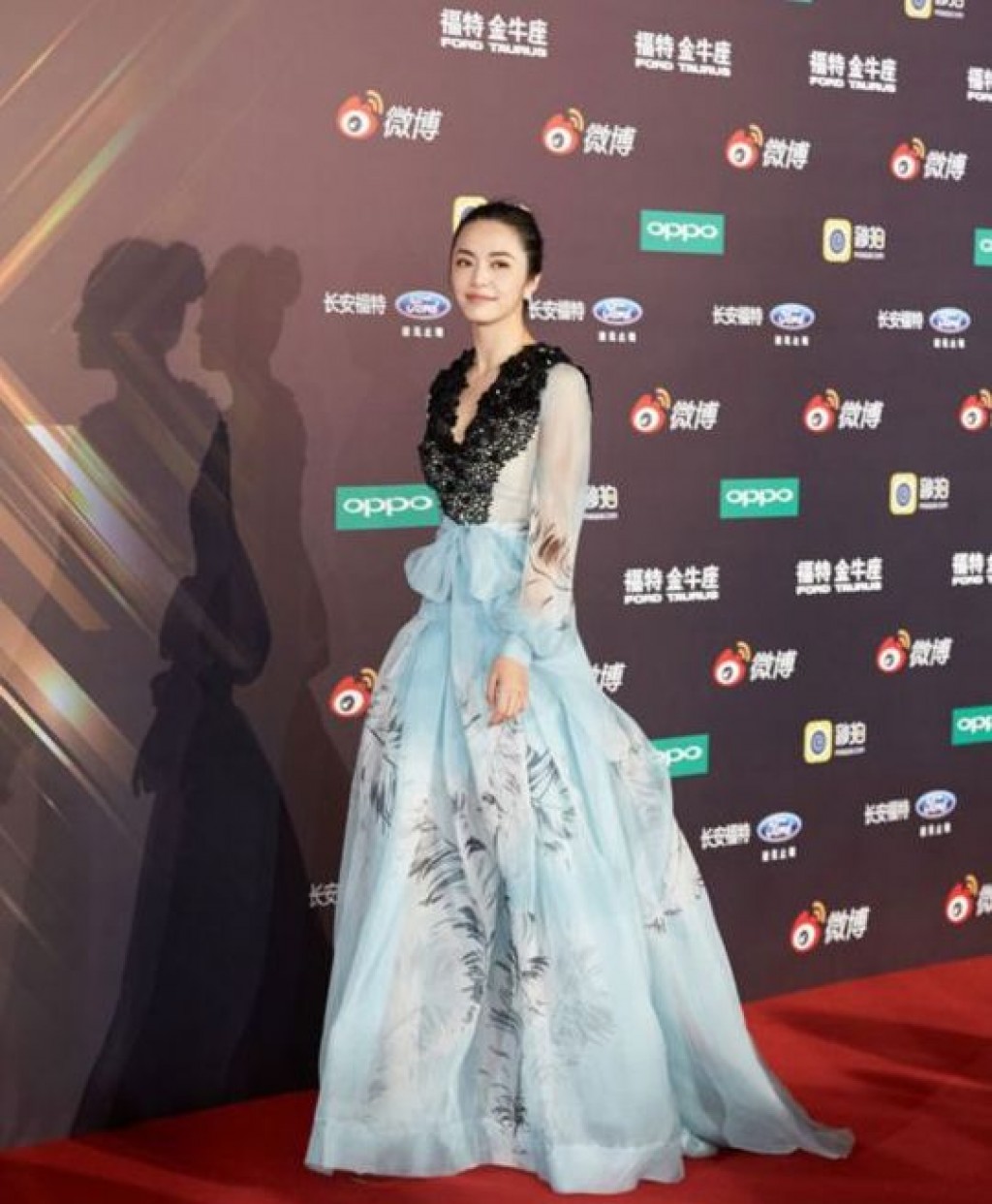 Yao Chen In Schiaparelli Couture- Sina Weibo Night – Fashionsizzle
