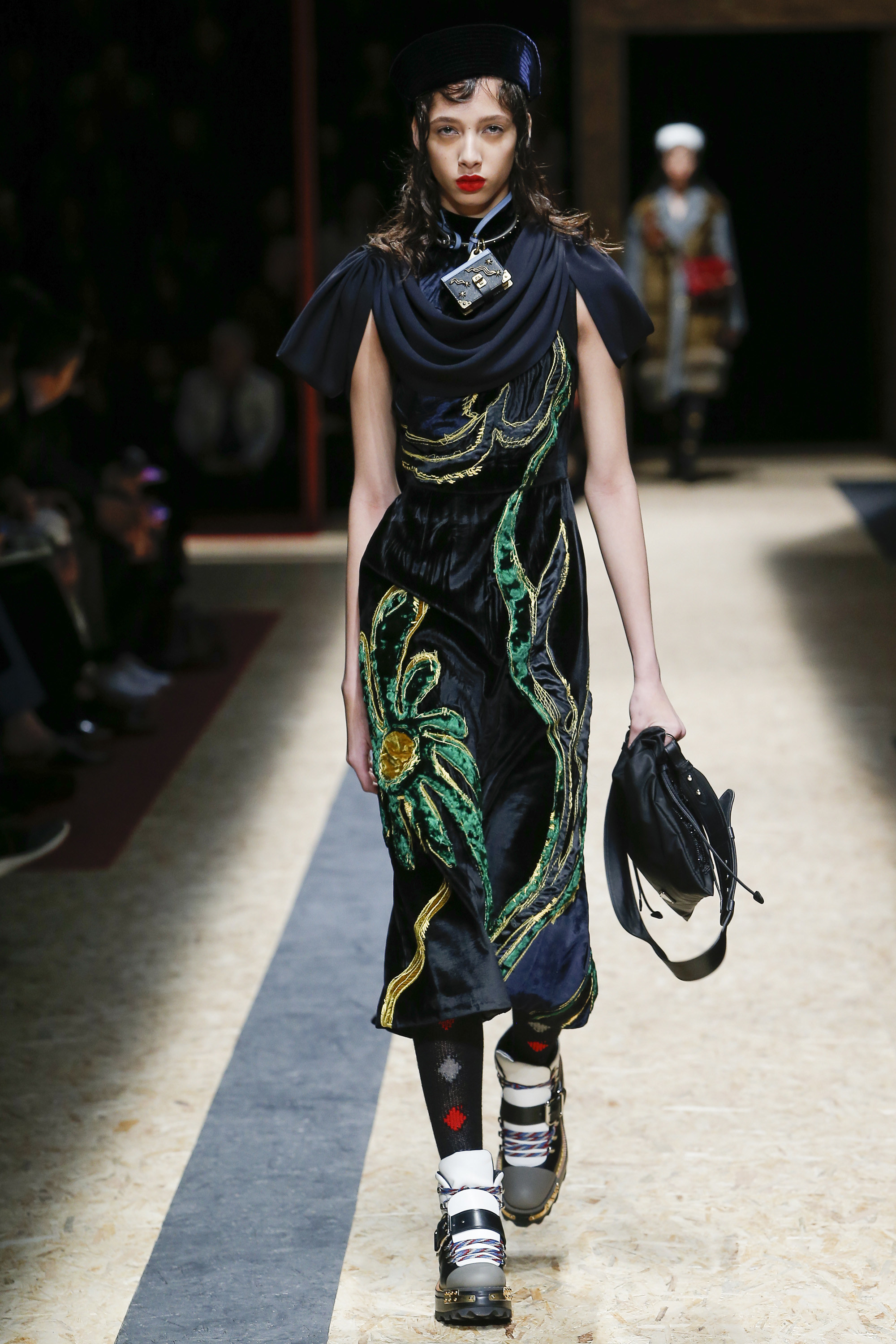 Prada Fall 2016 Ready To Wear – 50s style skirts and tights