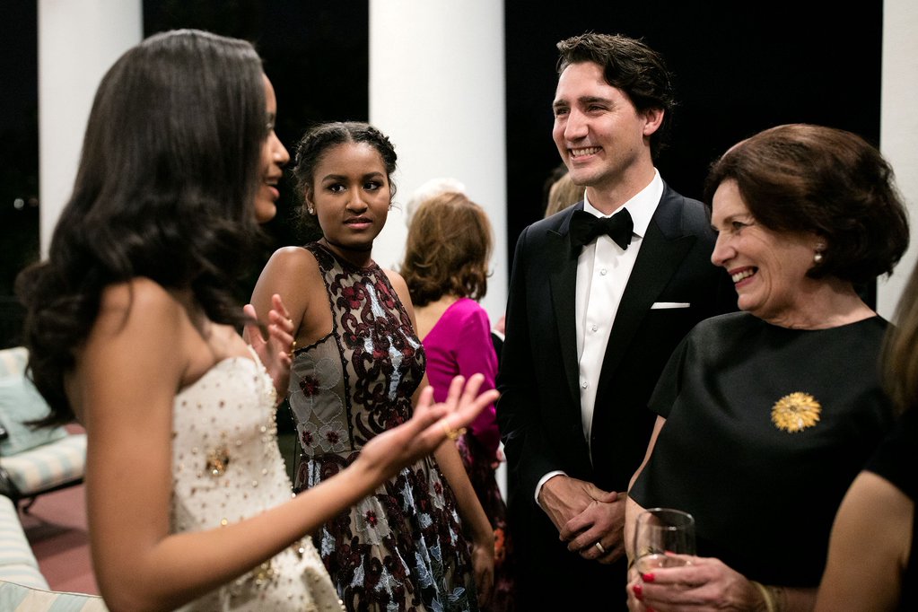 First-Daughters-Malia-Obama-and-Sasha-Obama-in-Naeem-Khan-Gowns-at-the-State-Dinner-Honoring-Canadian-Prime-Minister-Justin-Trudeau