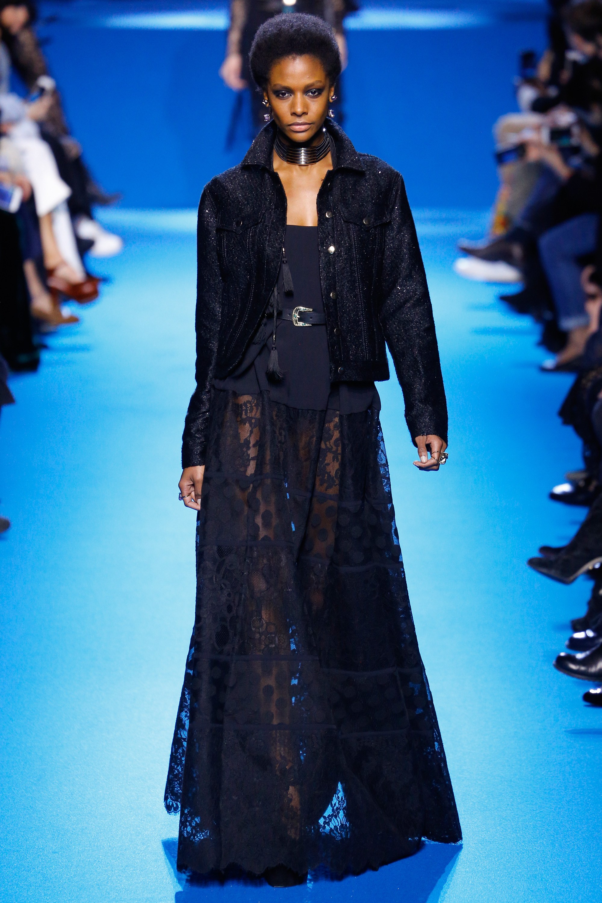 Elie Saab Fall 2016-2017 Ready-to-Wear Collection - Fashionsizzle