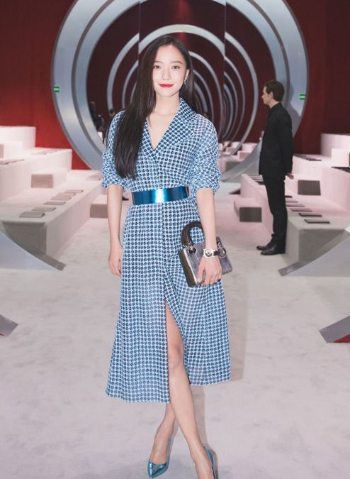 Wang-Luo-Dan-Christian-Dior-Fashion-Week-Dress