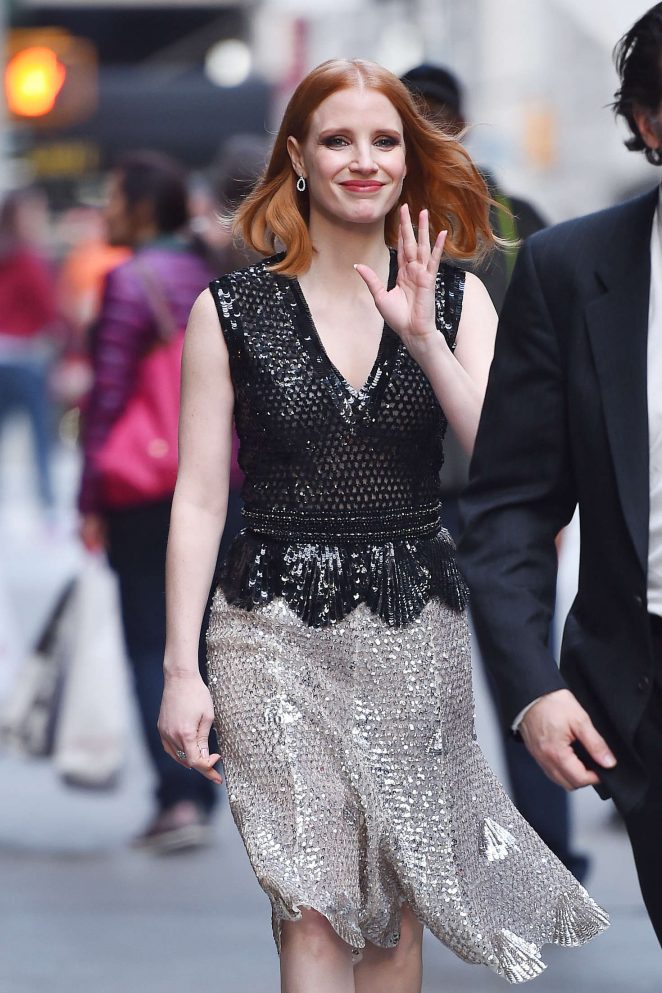 Jessica-Chastain--Jazz-at-Lincoln-Center-2016-Gala-Jazz-and-Broadway--01-662x993