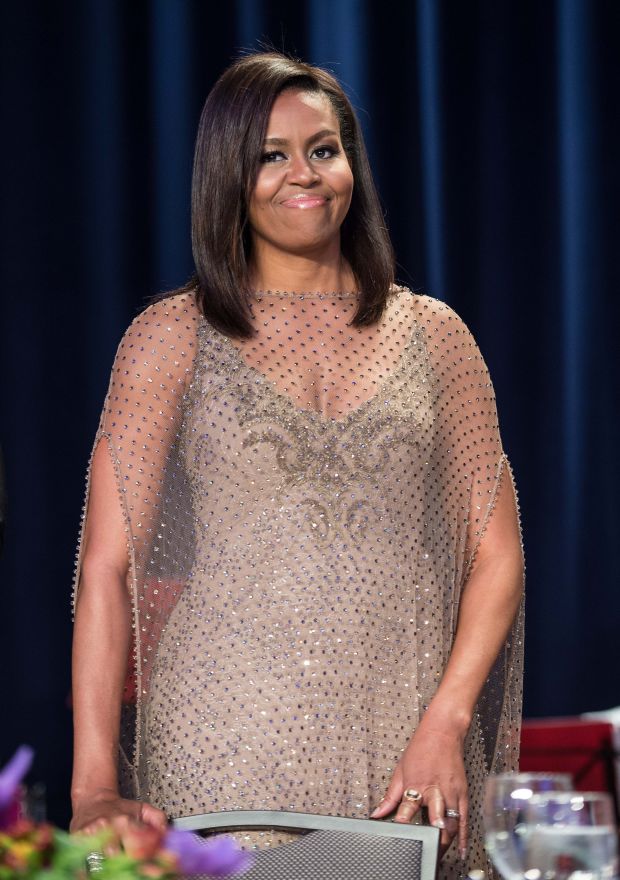 first-lady-michelle-Obama-in-givenchy-white-house-correspondent-dinner-2016