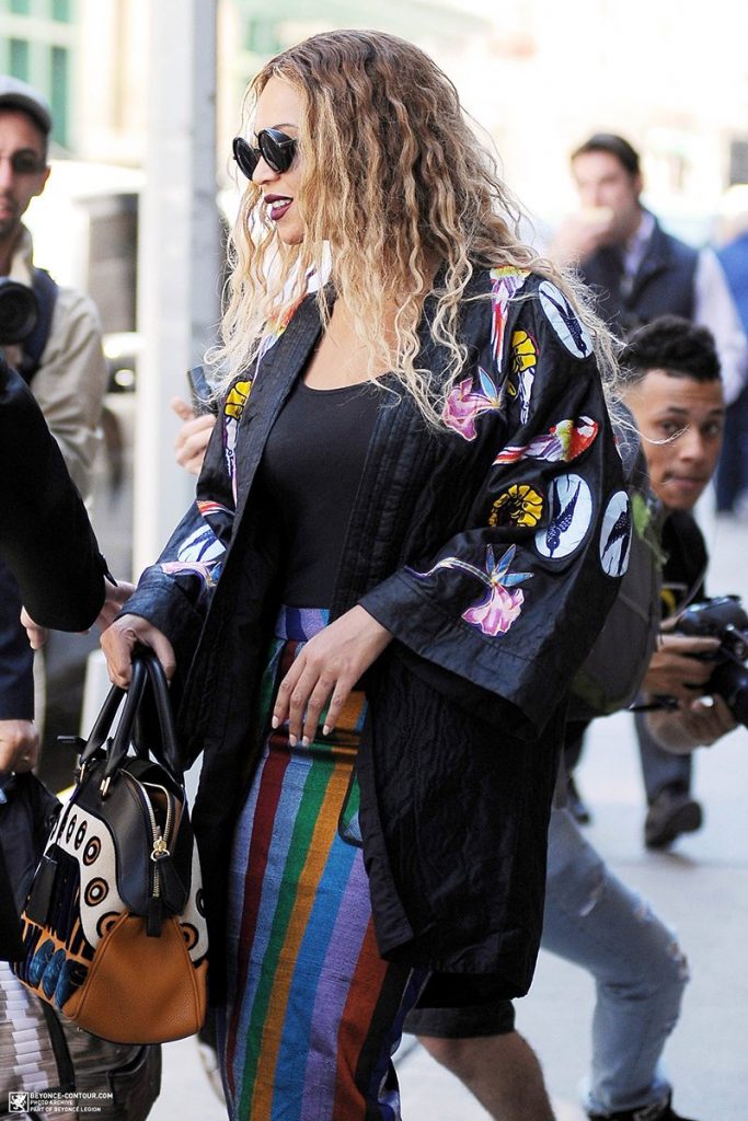 beyonce-leaving-the-greenwich-hotel-in-new-york
