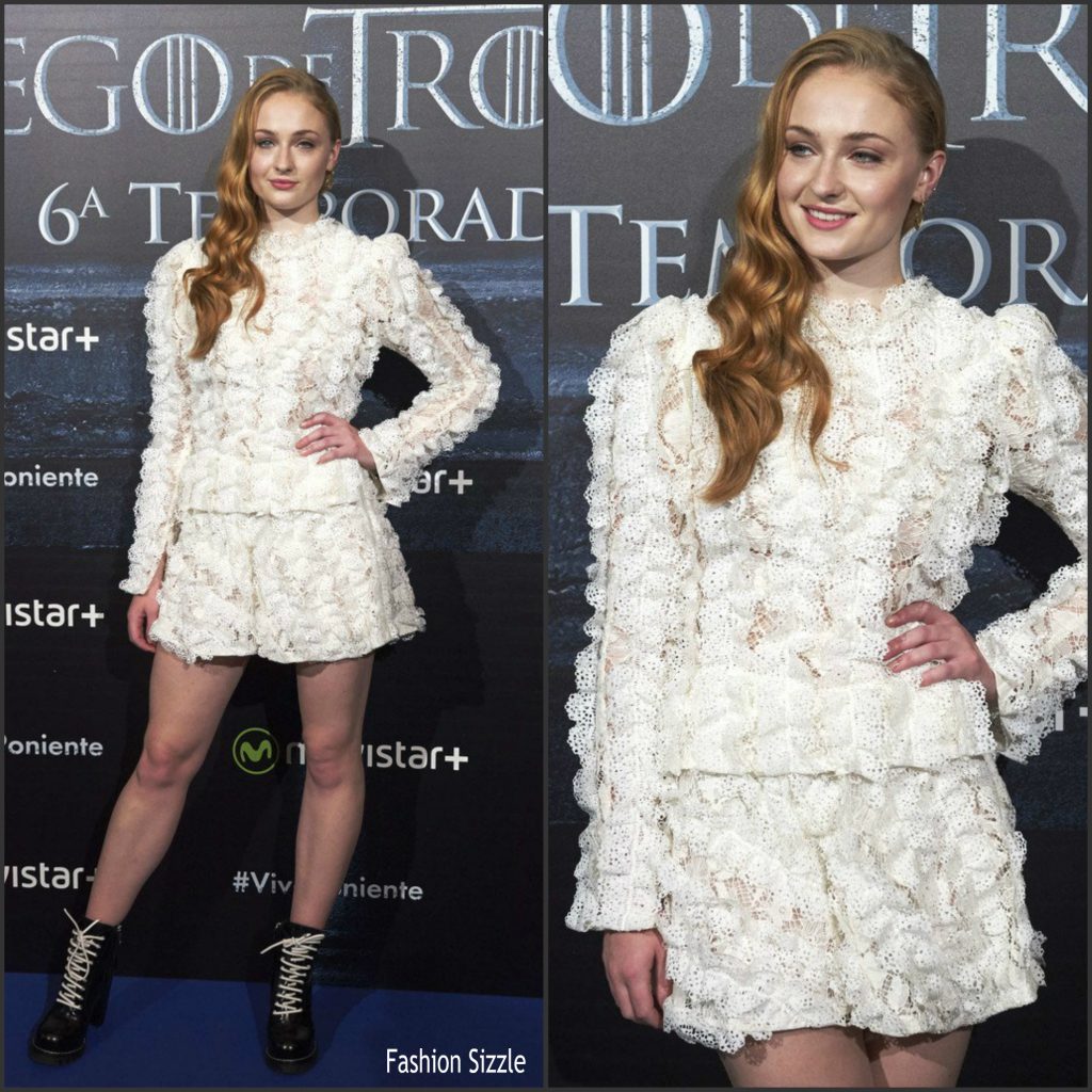 sophie-turner-in-louis-vuitton-at-games-of-thrones-madrid-fan-event-1024×1024 (1)