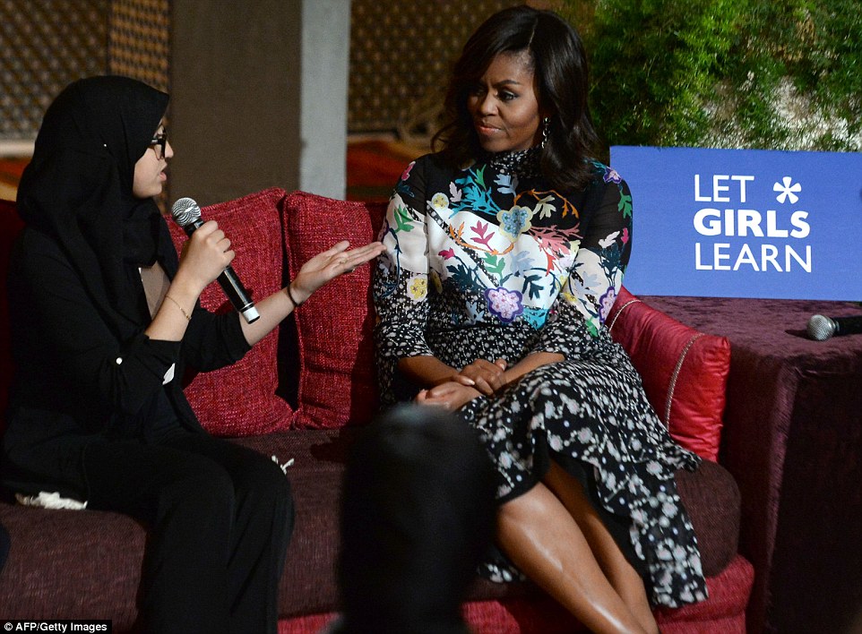 first-lady-michelle-obama-in-peter-pilotto-in-morocco