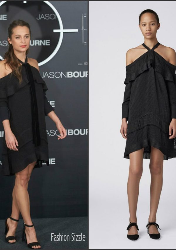 Alicia Vikander  In Proenza Schouler at Jason Bourne Madrid Photocall