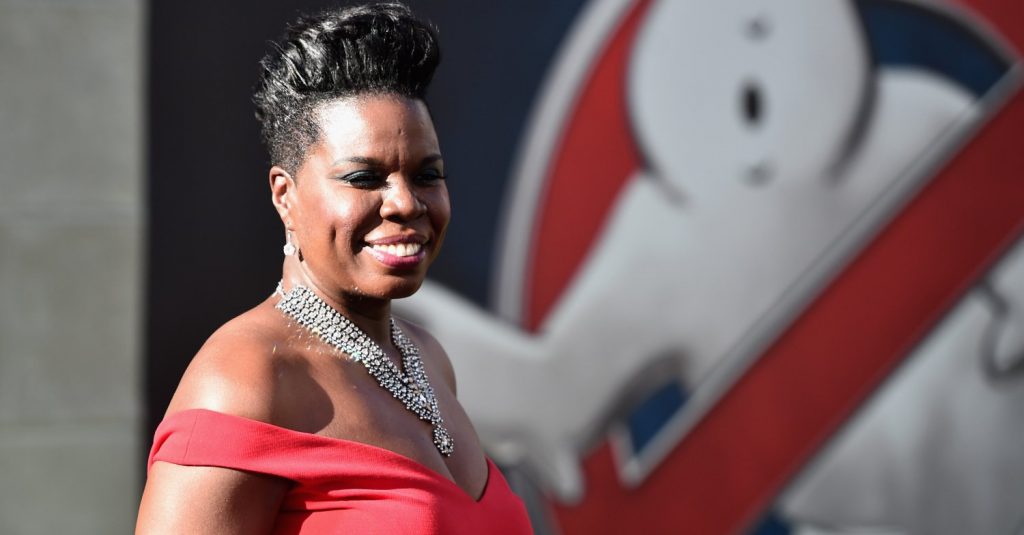 leslie-jones-in-christian-siriano-at-the-ghostbusters-la-premiere