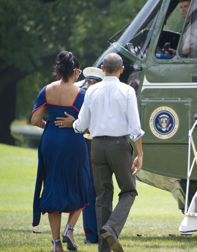 Michelle-Obama-Dress-Vacation-Martha-Vineyard-2016-5
