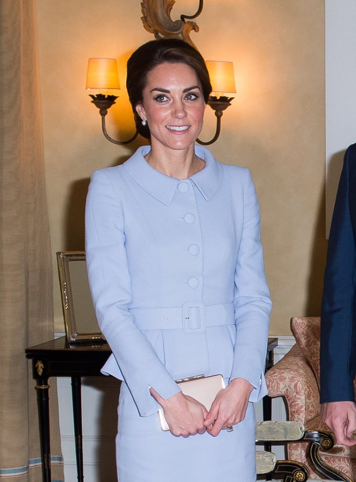 the-duchess-of-cambridge-in-catherine-walker-at-visit-to-the-netherlands