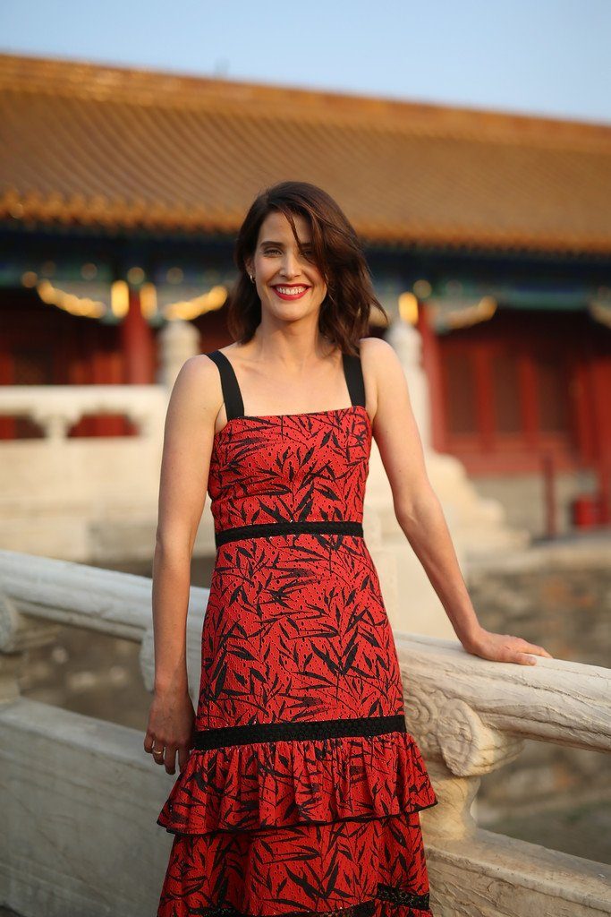 cobie-smulders-in-prabal-gurung-at-jack-reacher-china-photocall