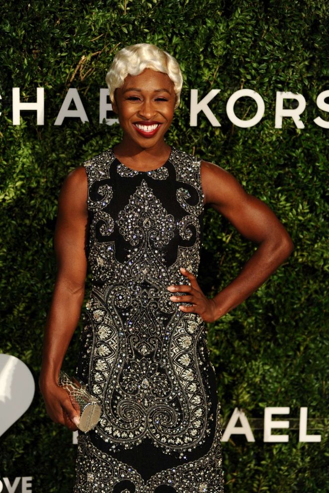 cynthia-erivo-2016-gods-love-we-deliver-golden-heart-awards-dinner-02-662x993