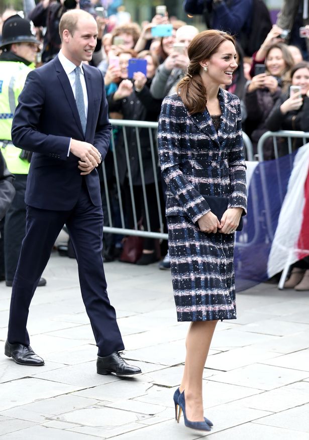 the-duke-and-duchess-of-cambridge-arrive-at-the-national-football-museum-2