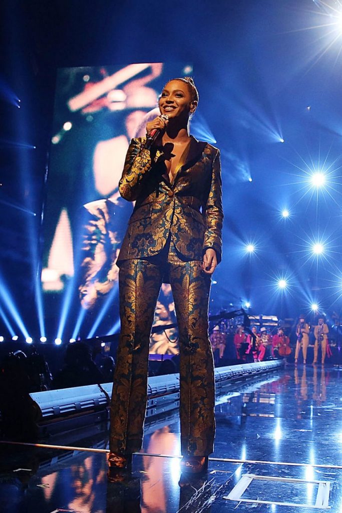 beyonces-outfits-at-tidal-x-1015-charity-concert