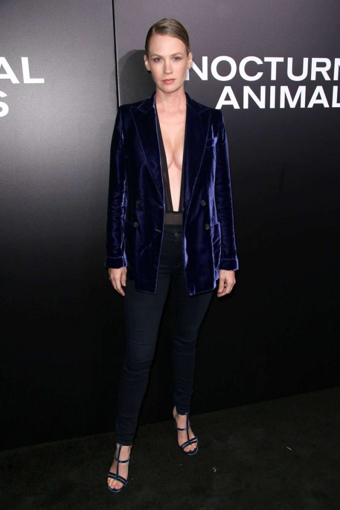 january-jones-in-tom-ford-at-the-nocturnal-animals-la-premiere