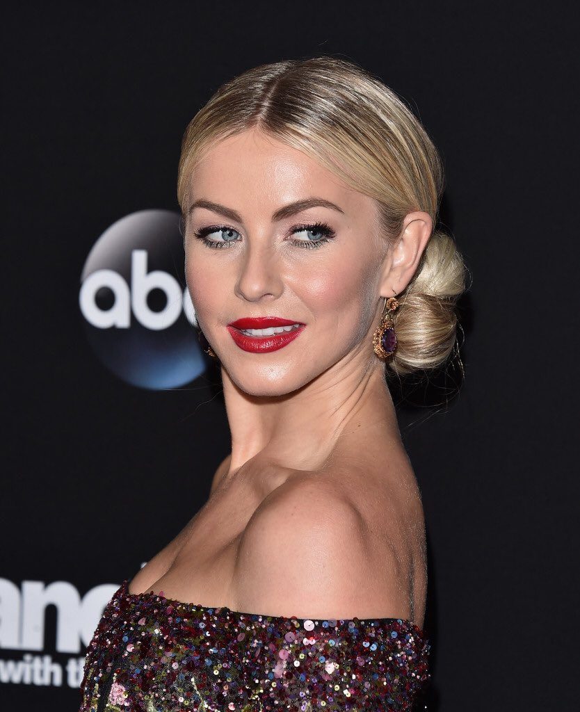 julianne-hough-in-georges-hobeika-at-dancing-with-the-stars-season-23-finale