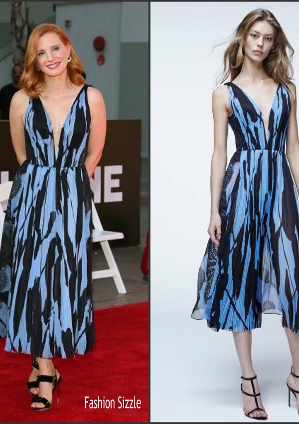 Jessica Chastain  In J. Mendel At  Hand and Footprint Ceremony