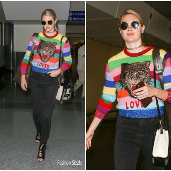 kate-upton-in-gucci-lax-arrival